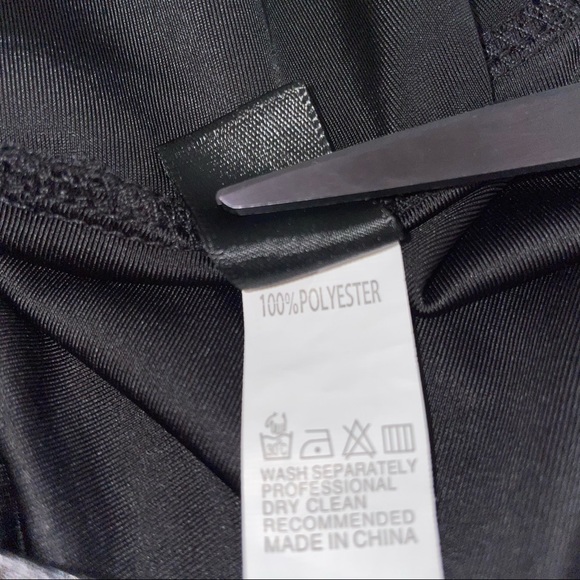 Shein mini skirt size XS - Picture 3 of 4